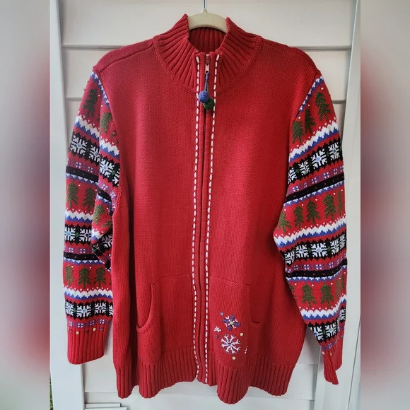 Red Holiday Sweater with Festive Patterns Sixe 2X - Picture 2 of 9